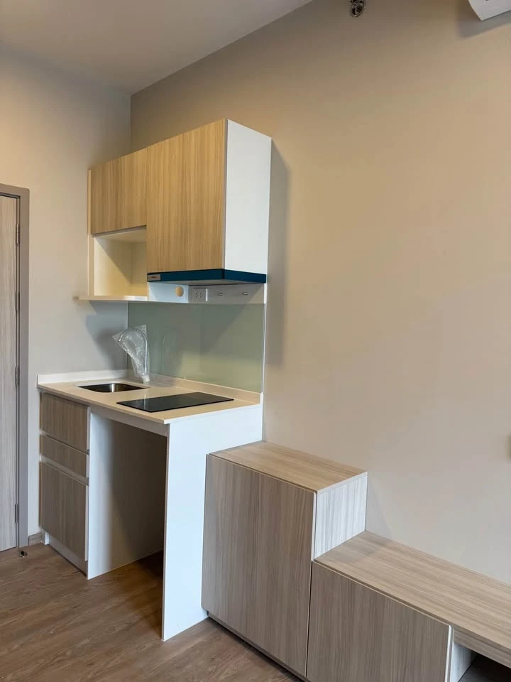 Plum Condo New West Bangyai for sale, ready to move in, high floor, fully furnished, hurry and reserve now!