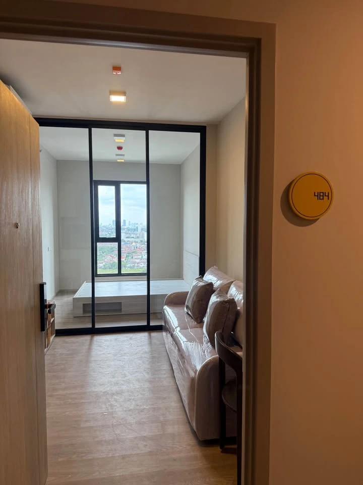 Plum Condo New West Bangyai for sale, ready to move in, high floor, fully furnished, hurry and reserve now!