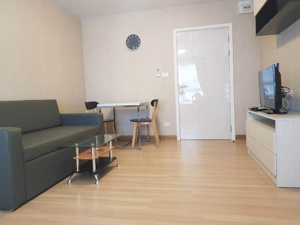 For Sale: Plum Condo Paholyothin 89, 3rd floor. Fully furnished and inviting—reserve it now!