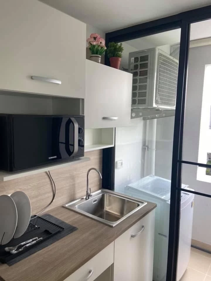 For sale: Plum Condo Paholyothin 89, 5th floor, corner unit, fully furnished. Book now—don’t miss out!
