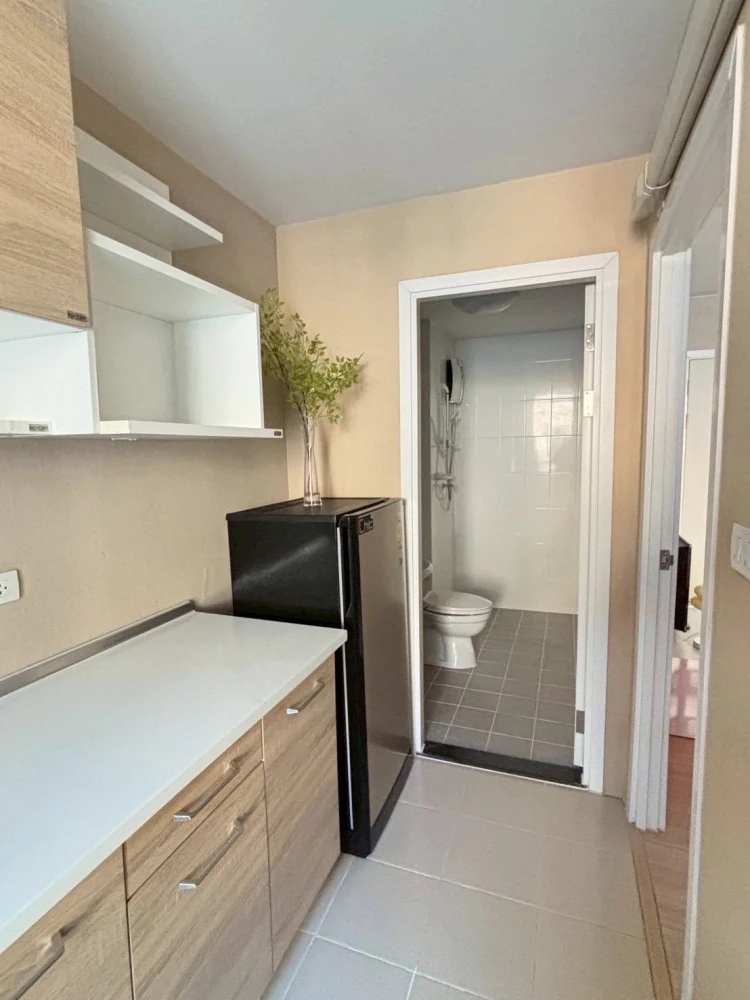 Plum Condo Paholyothin 89 for sale, 7th floor, partitioned unit, fully furnished, ready to move in. Book now!
