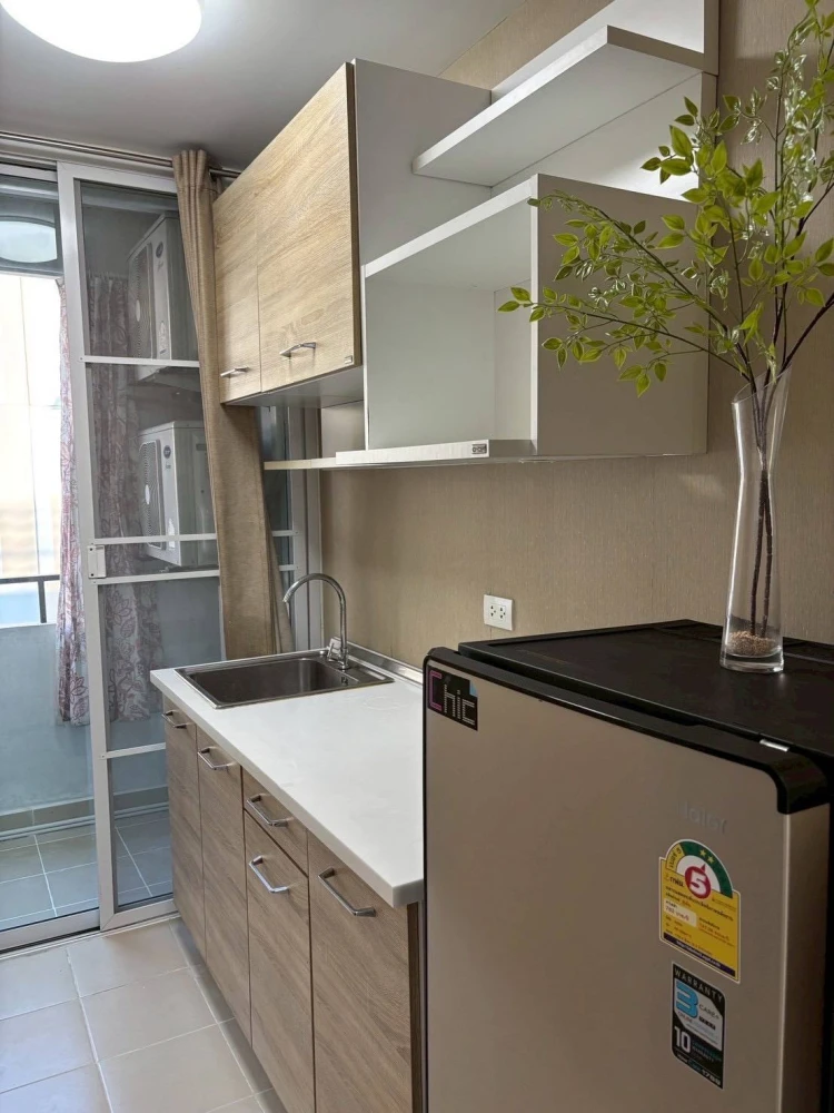 Plum Condo Paholyothin 89 for sale, 7th floor, partitioned unit, fully furnished, ready to move in. Book now!