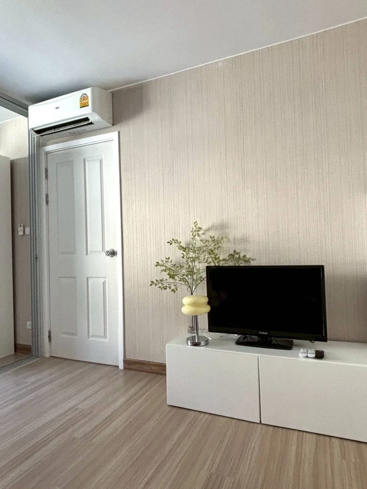 Plum Condo Paholyothin 89 for sale, 7th floor, partitioned unit, fully furnished, ready to move in. Book now!