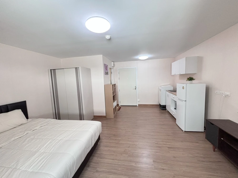 Plum Condo Paholyothin 89 for sale, 7th floor, fully furnished, ready to move in. Book now!