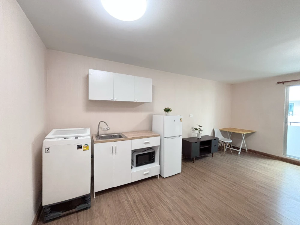 Plum Condo Paholyothin 89 for sale, 7th floor, fully furnished, ready to move in. Book now!