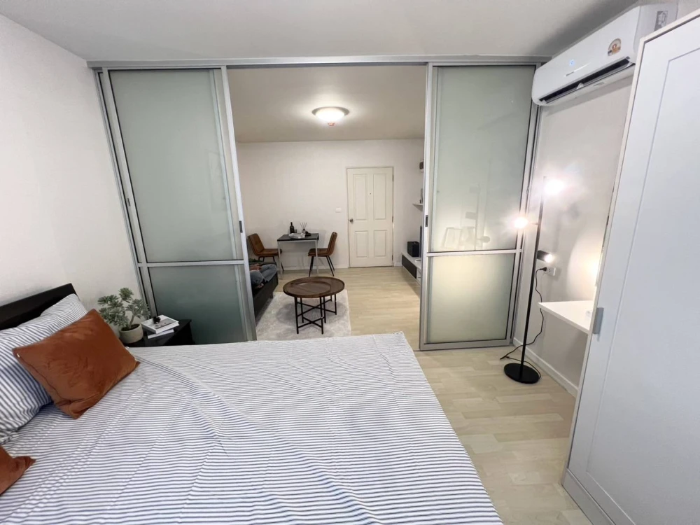 For sale Plum Condo Paholyothin 89, 8th floor, fully furnished. Interested in owning one? Hurry and reserve now.