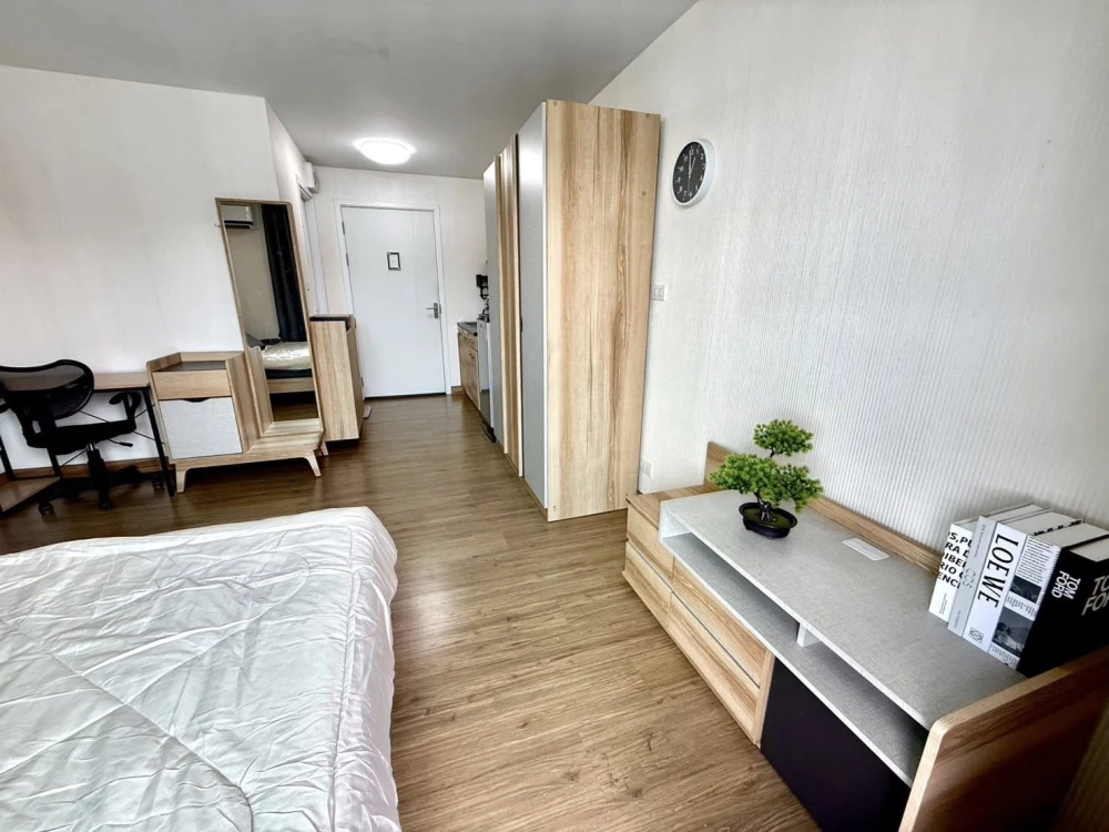 Plum Condo Paholyothin 89 for sale, 8th floor, beautiful unit, fully furnished. Buy now! Urgent sale!