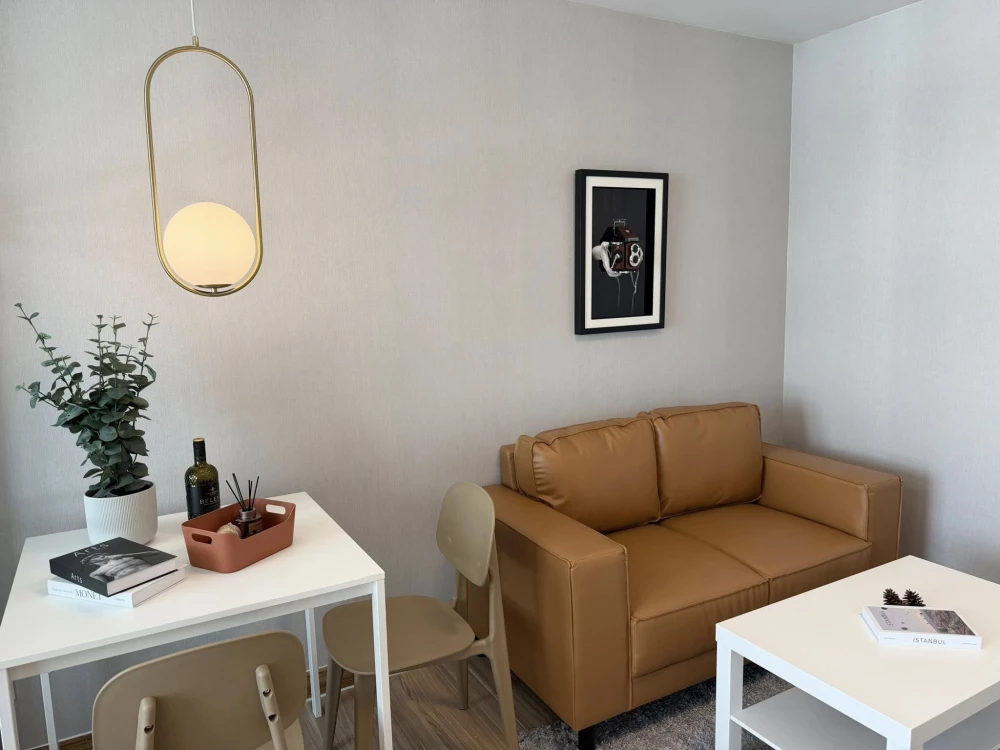 Plum Condo Paholyothin 89 for sale, 8th floor unit, minimalist style decoration, great location. Book now!