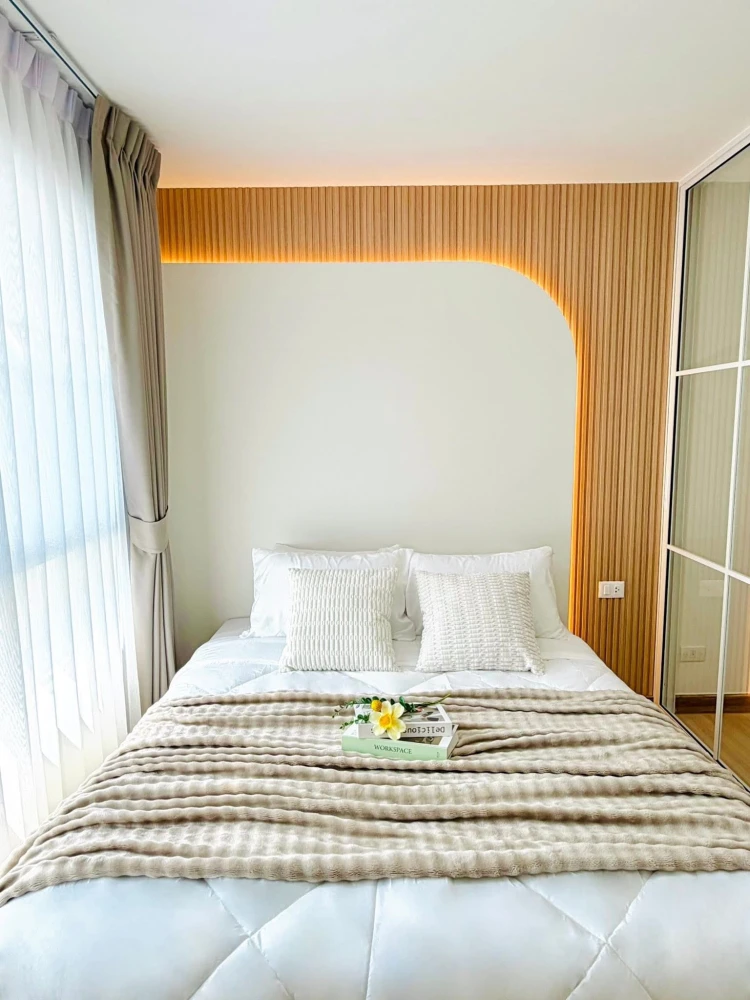 Plum Condo Paholyothin 89 for sale. Beautiful unit, fully furnished and ready to move in. Book now if interested!