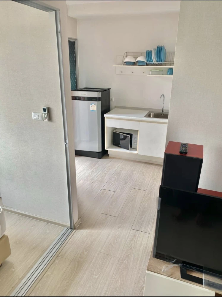 For sale: Plum Condo Park Rangsit Phase 3, free furniture and appliances, everything included, just come and move in.