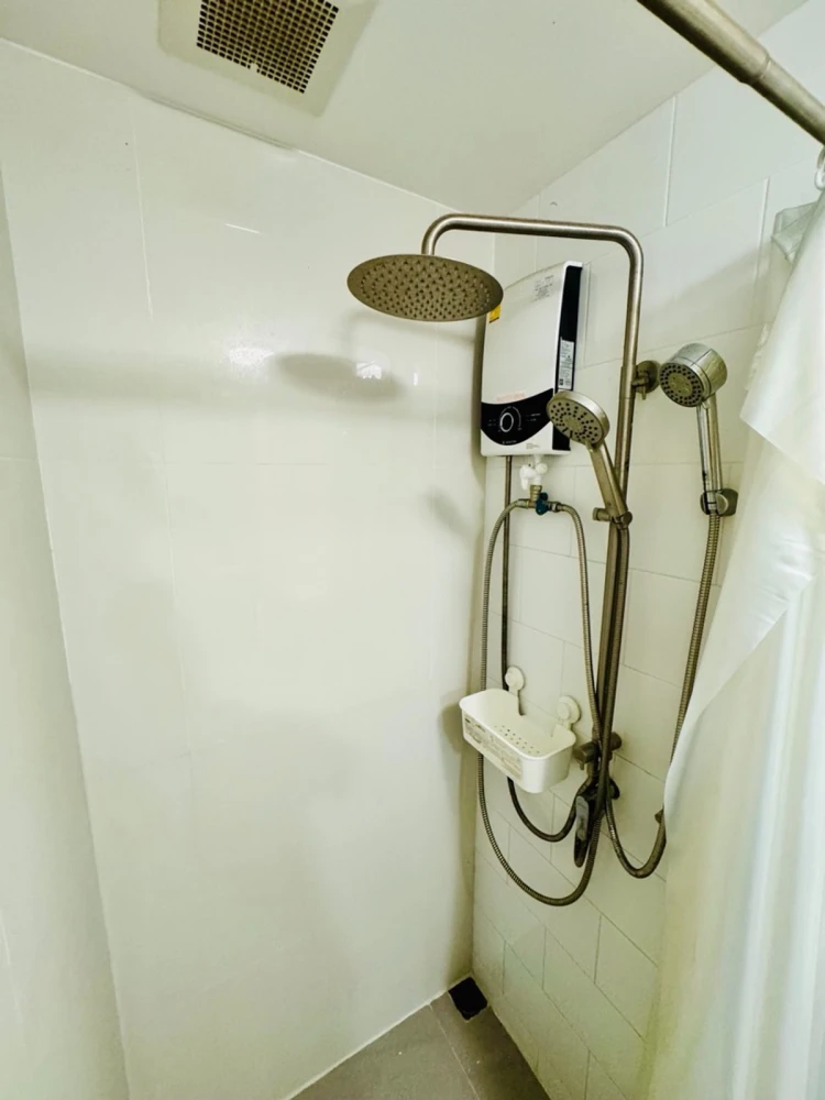 Plum Condo Ram 60 Interchange for sale, 2nd floor, fully furnished, ready to move in. Book now!