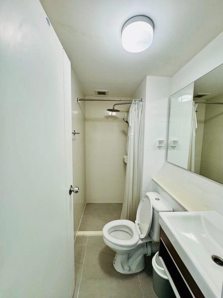 Plum Condo Ram 60 Interchange for sale, 2nd floor, fully furnished, ready to move in. Book now!