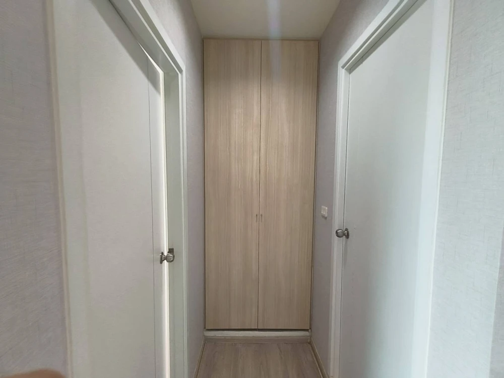 Plum Condo Ramkhamhaeng Station for sale. City view, spacious and airy. Located at the end of the hallway, offering high privacy. Don't miss out!