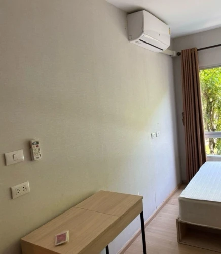 Selling Plum Condo Rangsit Alive 1, 2nd floor, fully furnished and ready to move in. Interested buyers please contact us urgently.