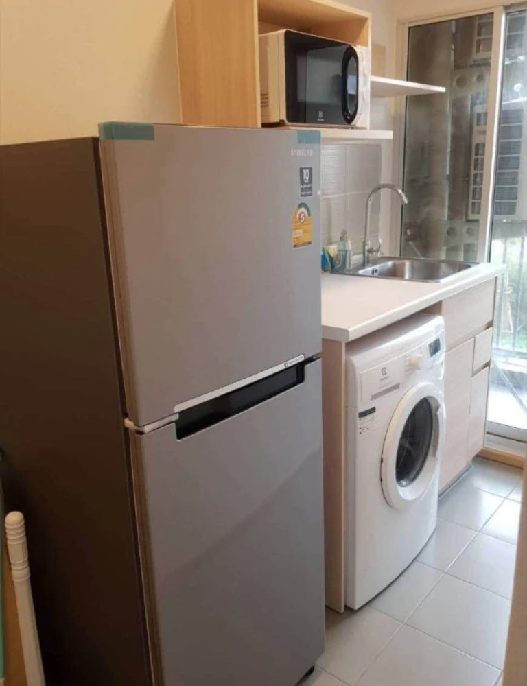 Selling Plum Condo Rangsit Alive, 1 unit on the 2nd floor. Fully furnished with all appliances. Don't miss out!