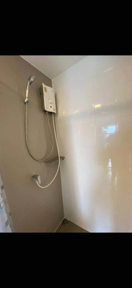 Selling Plum Condo Rangsit Alive, 1 unit on the 2nd floor. Fully furnished with all appliances. Don't miss out!