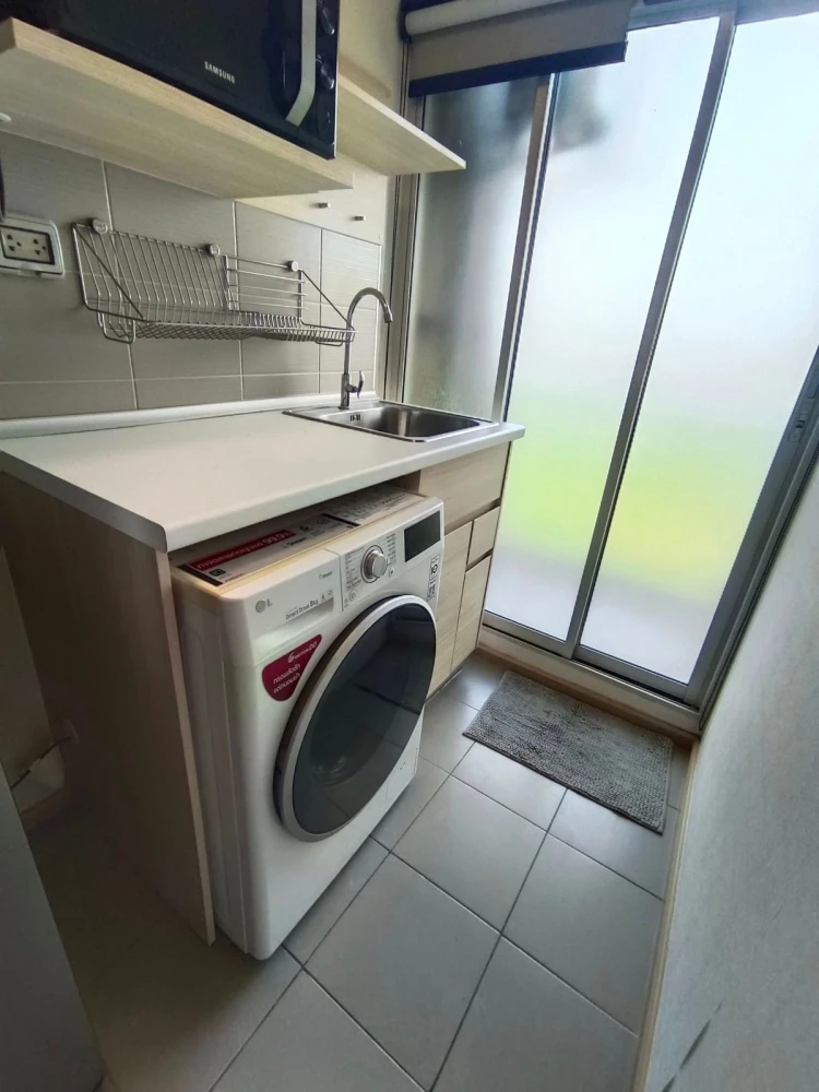 Plum Condo Rangsit Alive 2 for sale, 4th floor, nice room, fully furnished, interested, reserve now.
