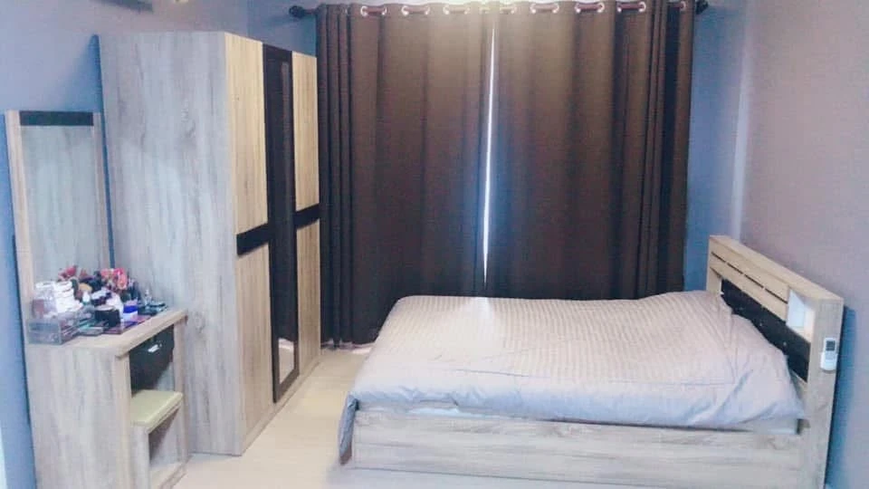 Selling Plum Condo Samakkhi, corner unit, less crowded, great location, convenient transportation. Don't miss out! images