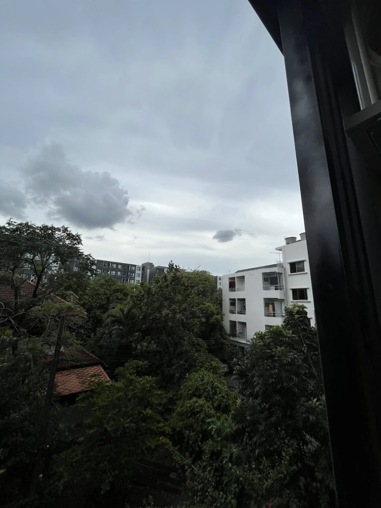 Selling Plum Condo Saphanmai Station, a lovely unit on the 3rd floor in a prime location with convenient transportation. Don't miss out!