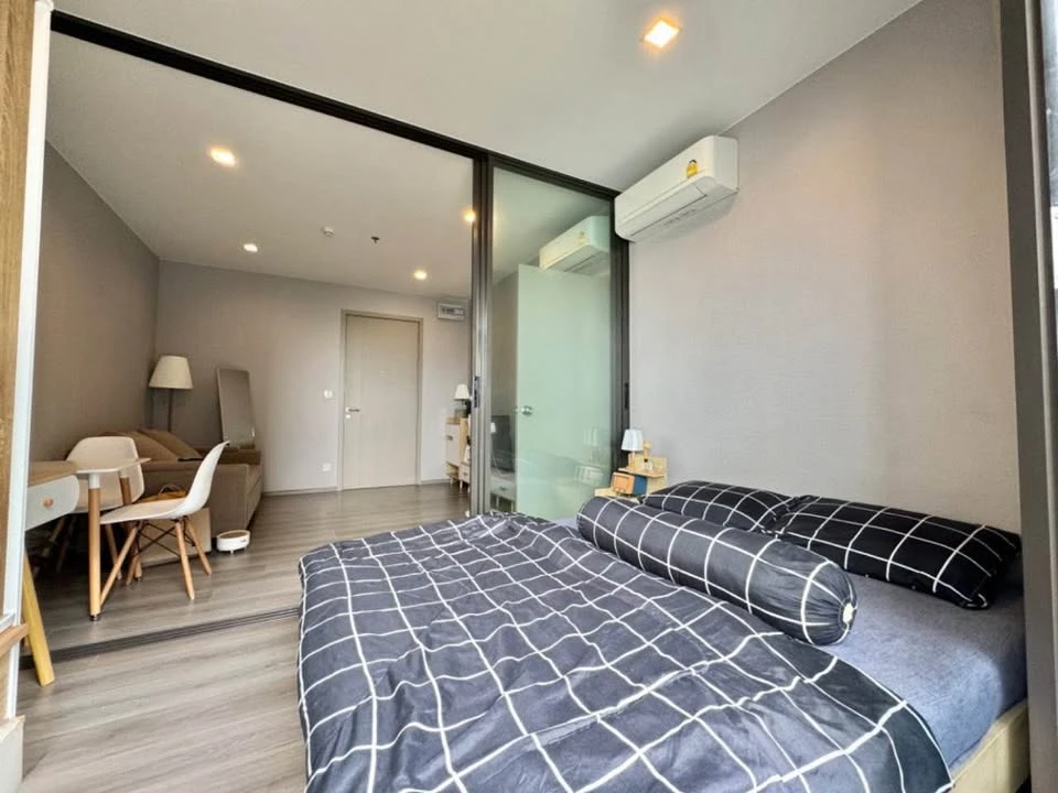 For sale: Politan Aqua, a room with a view of the Chao Phraya River, a room with a good atmosphere, not too hot in the sun, don't miss it.