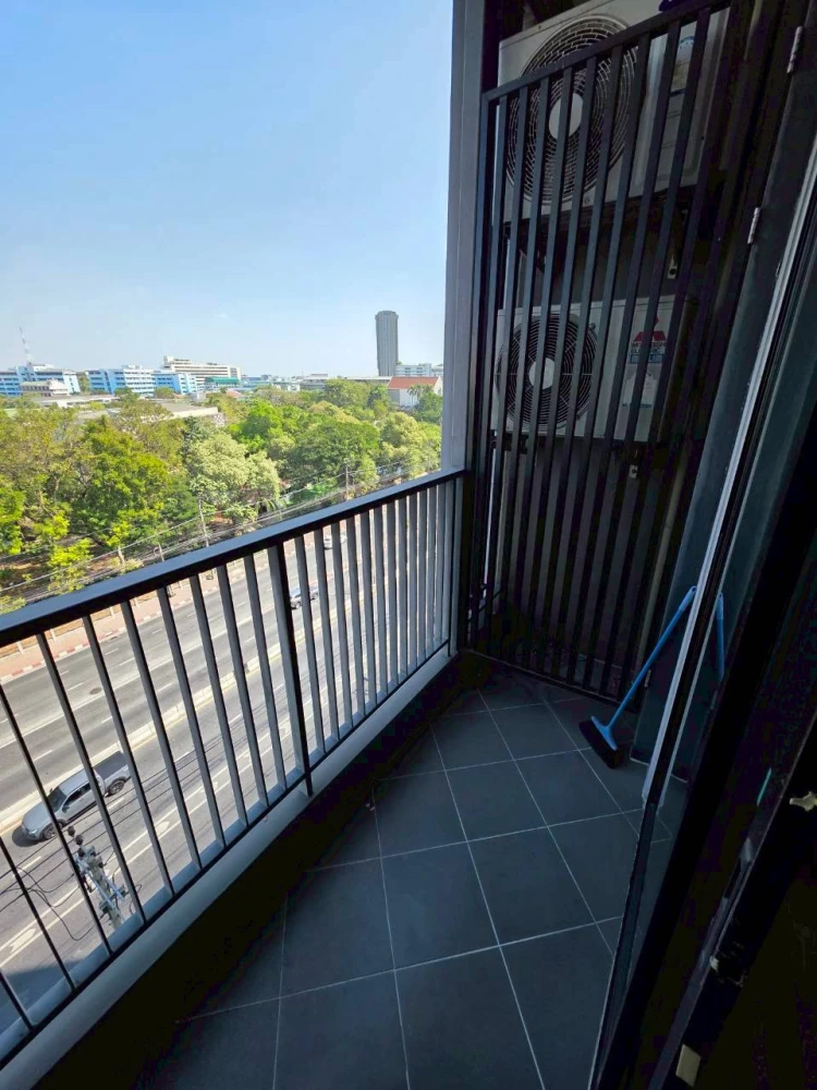 Selling Premio Vetro Kaset, 7th floor, north-facing with view of Kasetsart University. Not hot, very comfortable. Fully furnished with appliances, rea