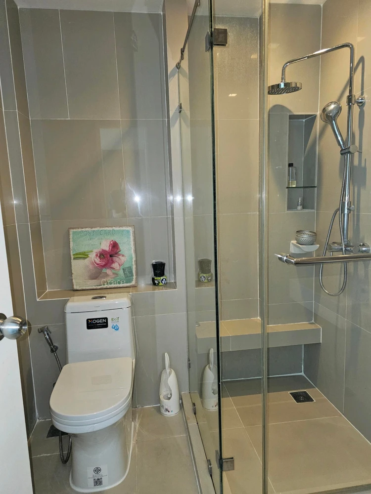 Selling Quinn Ratchada 17, city view, fully furnished, ready to move in. Book now! Hurry!