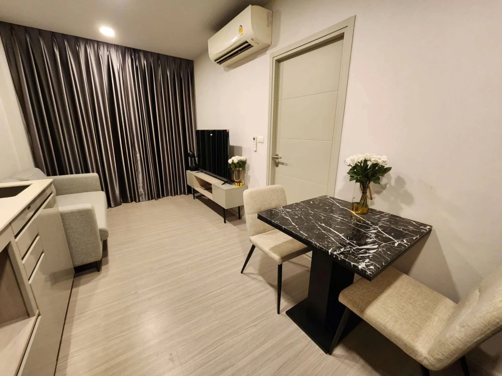 ขาย QUINTARA TREEHAUS SUKHUMVIT 42 ห้องมุม ตำแหน่งห้องดี มีความเป็นส่วนตัวมาก พลาดไม่ได้แล้ว