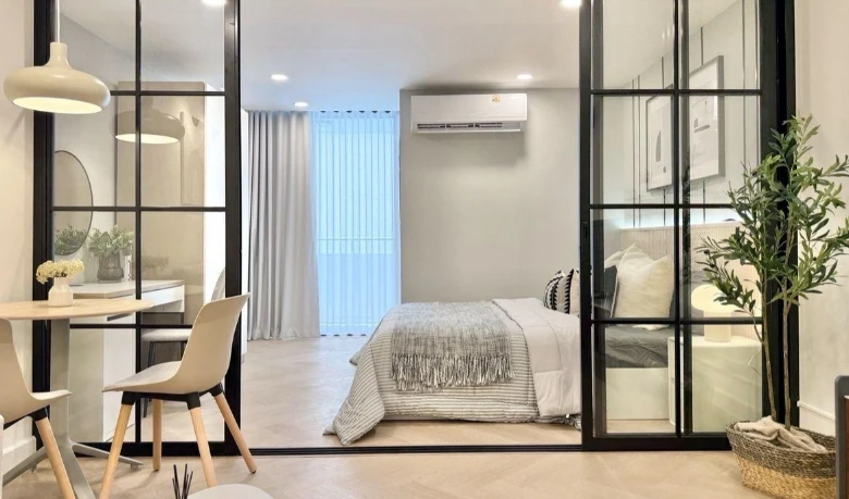 Ratchada City Condo for sale, 5th floor, beautiful room, fully furnished, very cool. Interested, reserve now, don't miss out.