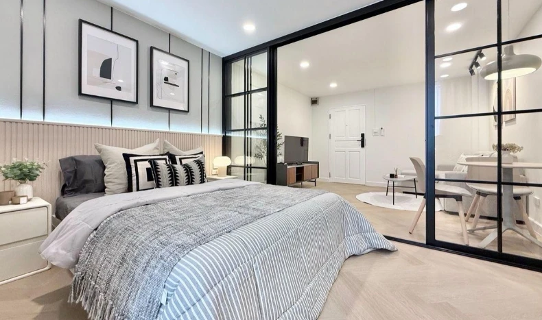 Ratchada City Condo for sale, 5th floor, beautiful room, fully furnished, very cool. Interested, reserve now, don't miss out.
