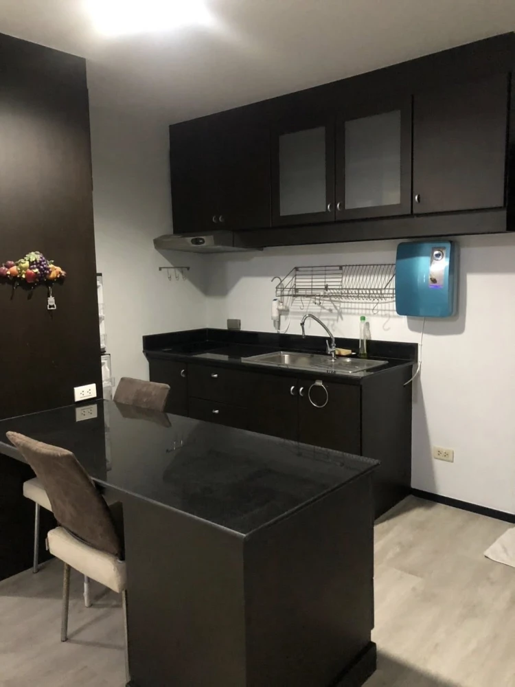 Ratchada Orchid for sale, ready to move in, spacious and comfortable room, just bring your bag.