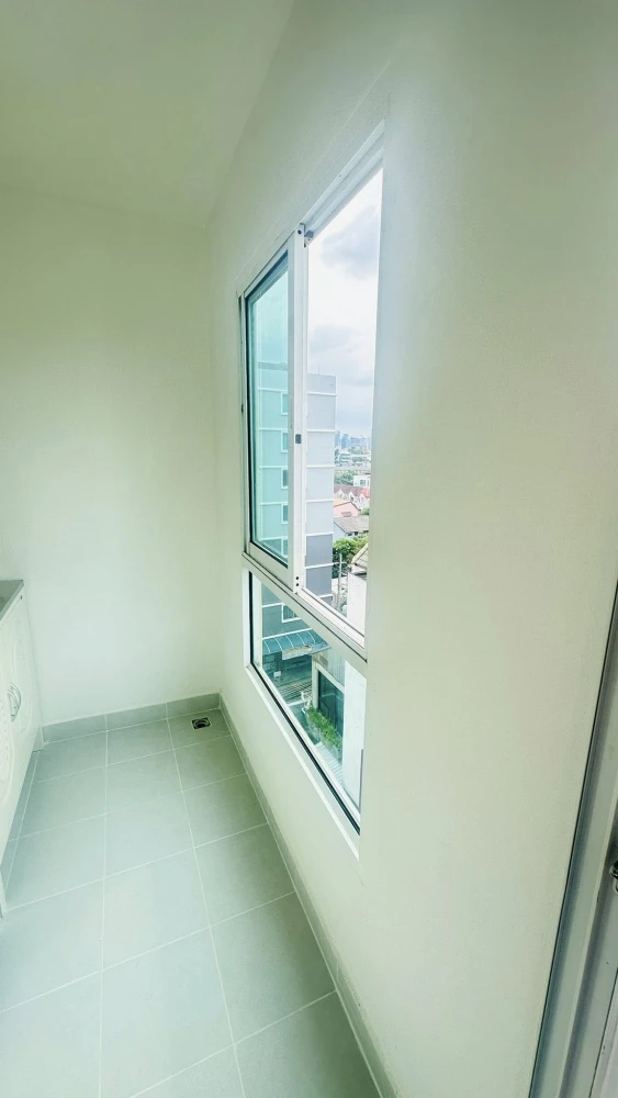 For sale: Regent Home 12 Ladphrao 41, studio room, plenty of usable space, good location, convenient transportation, hurry and reserve now!