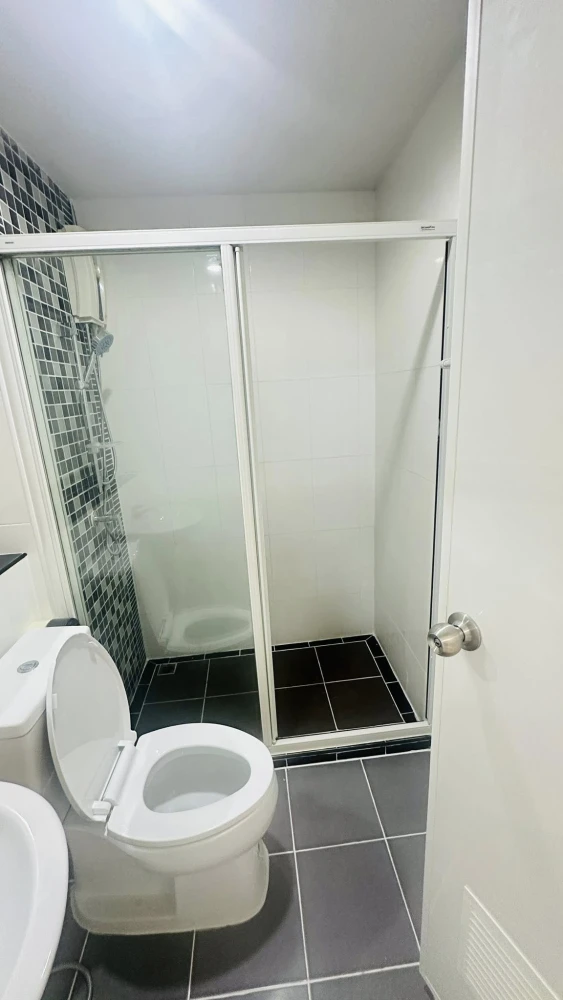 For sale: Regent Home 12 Ladphrao 41, studio room, plenty of usable space, good location, convenient transportation, hurry and reserve now!