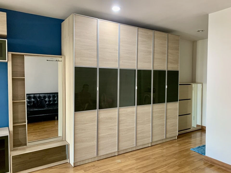 For sale: Regent Home 22 Sukhumvit 85, a nice room, good location, comes with a large sofa, comfortable to sit on, reserve now!