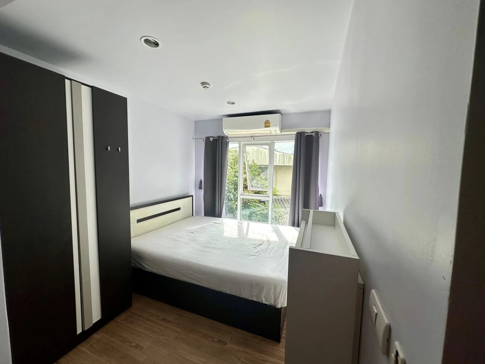 For sale: Regent Home 25 Tiwanon, 1 bedroom, 1 bathroom, fully furnished, ready to move in.