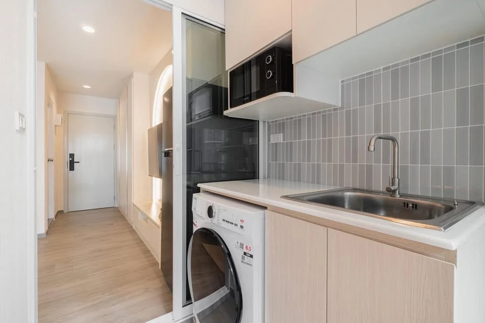 Regent Home Bangna for sale, top floor of the building, premium view (rare river and sunset view), reserve now.