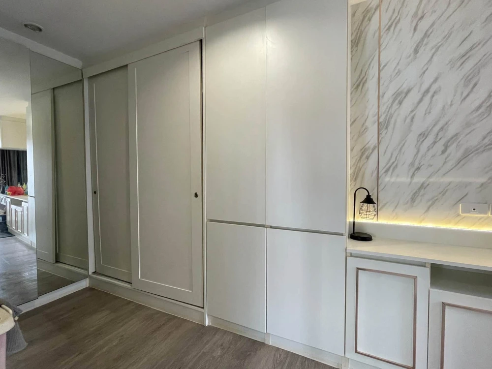 Selling Regent Home Bangson Phase 2, 2 bedrooms, spacious living area, high-quality built-in furniture. Book now!