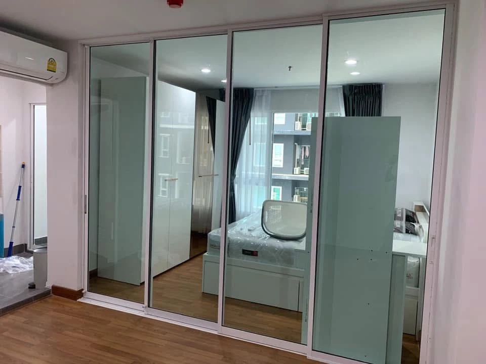 For sale: Regent Home Bangson, 8th floor, swimming pool view, quiet and private, fully furnished, ready to move in, reserve now, urgently.
