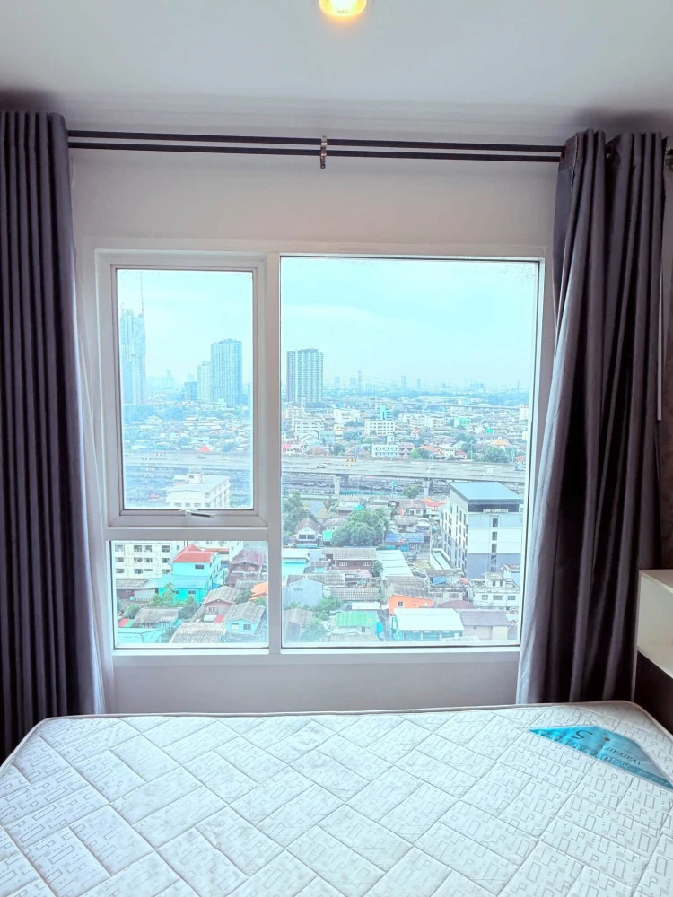 Regent Home Bangson unit for sale—pleasant living space on the 17th floor with full facilities. Book now!
