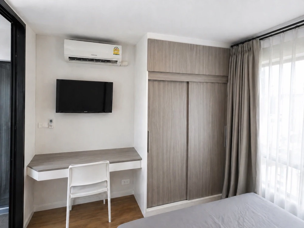 Selling Regent Home Sukhumvit 81, 5th floor, unobstructed view, fully furnished. Book now!