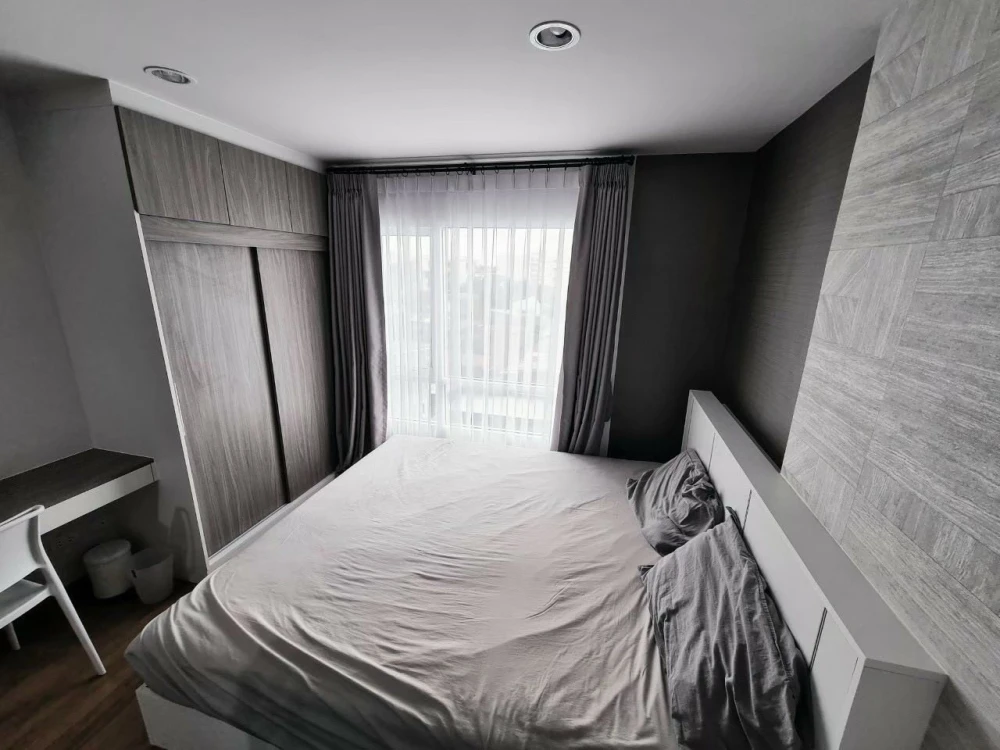 Selling Regent Home Sukhumvit 81, 5th floor, unobstructed view, fully furnished. Book now!