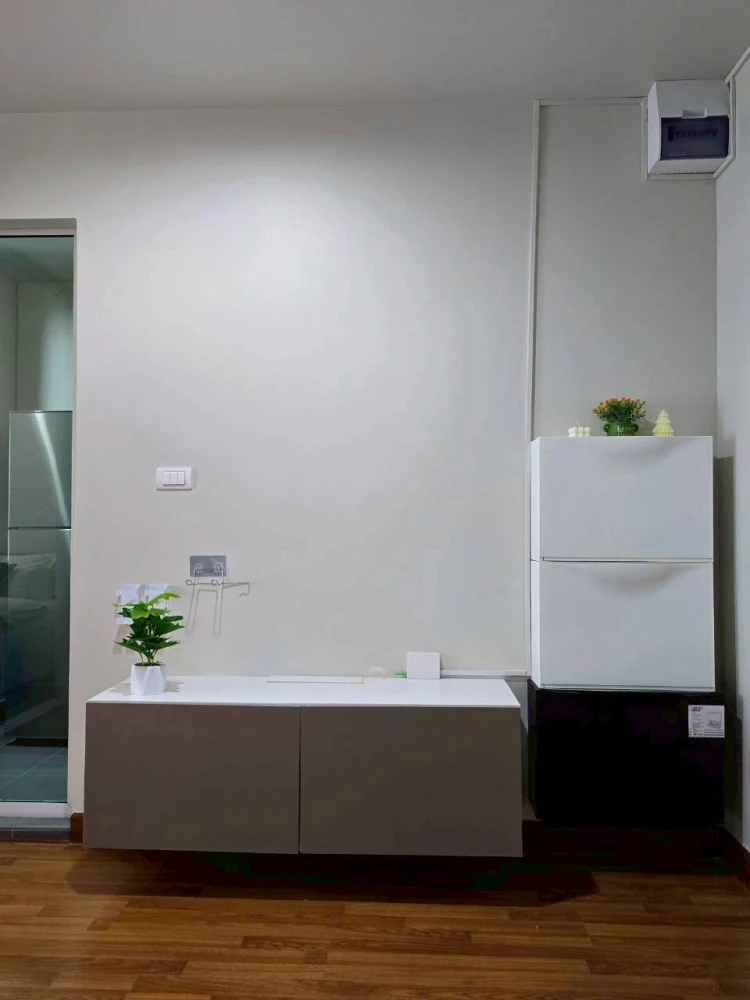 For sale: Regent Home Sukhumvit 81, corner room with privacy, 2nd floor, decorated in a controlled tone, fully furnished, hurry and reserve now!