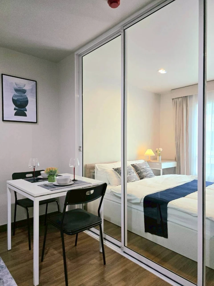 For sale: Regent Home Sukhumvit 81, corner room with privacy, 2nd floor, decorated in a controlled tone, fully furnished, hurry and reserve now!