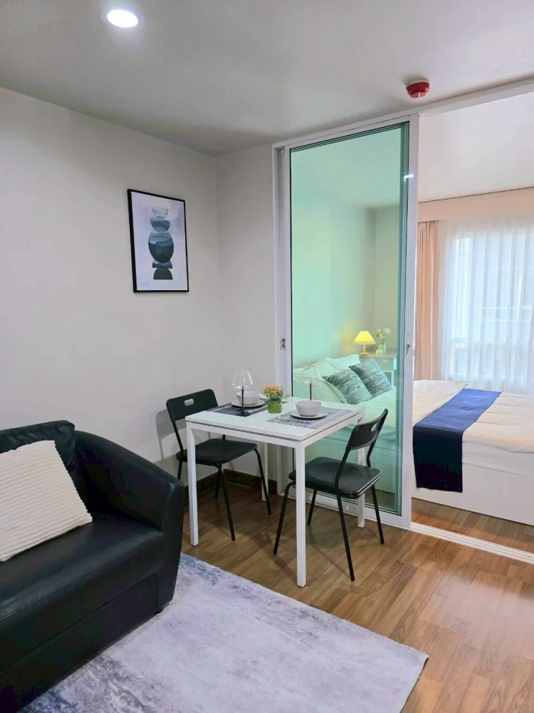 For sale: Regent Home Sukhumvit 81, corner room with privacy, 2nd floor, decorated in a controlled tone, fully furnished, hurry and reserve now!