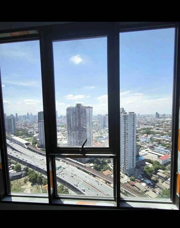 Selling Regent Home Wuttakat, high floor, comfortable living, not exposed to direct sunlight. Book now!