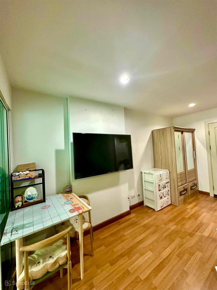 Selling a Regent Orchid Talad Plu unit, north-facing, in a prime location with complete amenities. Book now!