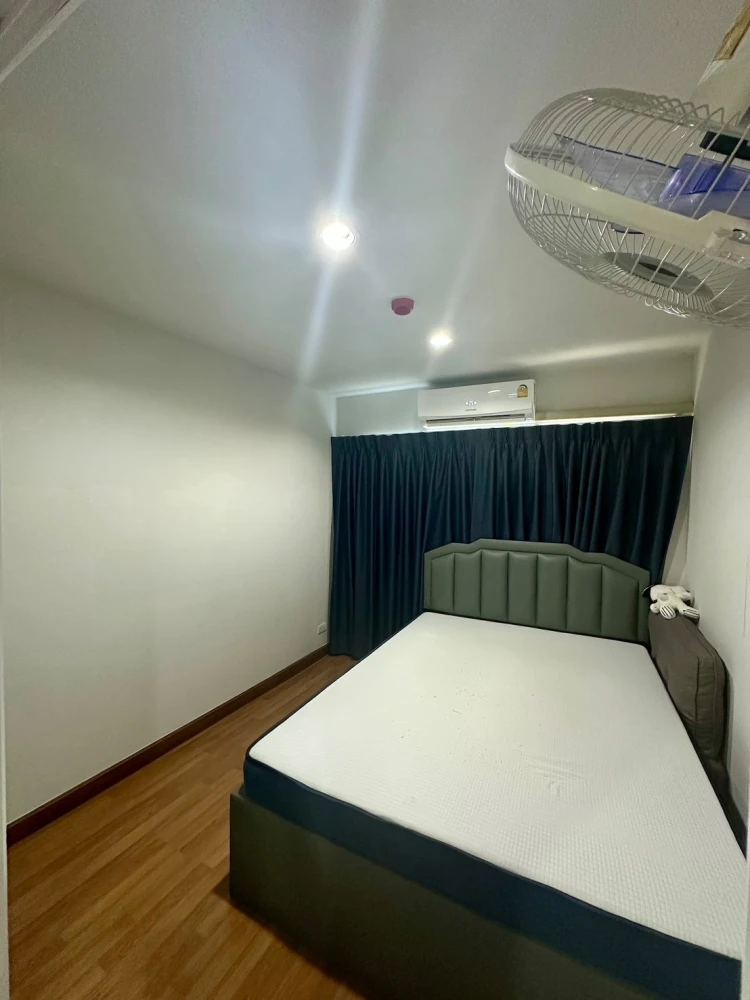 Selling a Regent Orchid Talad Plu unit, north-facing, in a prime location with complete amenities. Book now! images