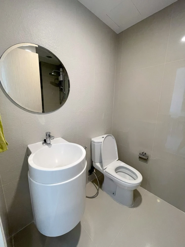 For sale: Rhythm Asoke 2 rooms, ready to move in, rooms are divided into sections, bedroom separated from living room, book now!