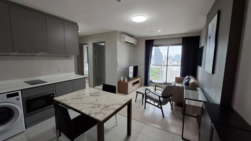 For sale: Rhythm Rangnam, large room, comfortable, 15th floor, east side, beautiful view, you will regret not buying it.