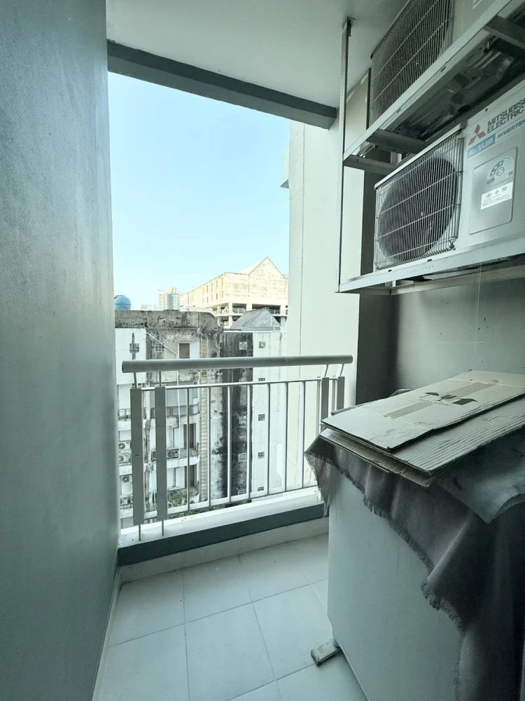 Selling a north-facing unit at Rhythm Ratchada, in a prime location with convenient transportation and fully furnished. Book now!