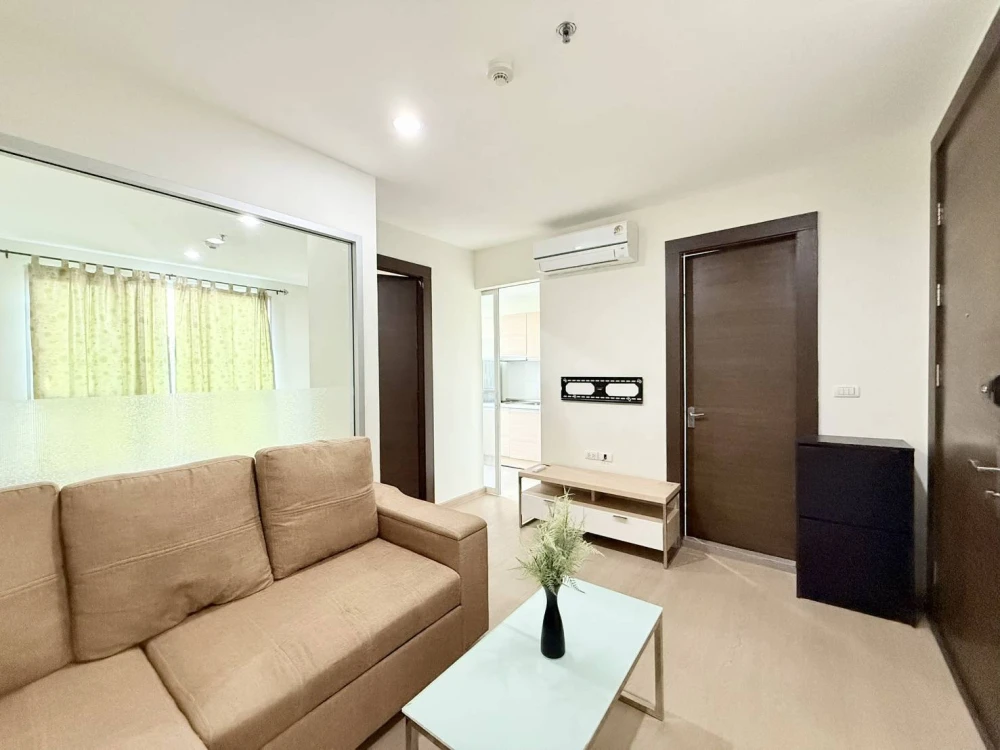 Selling a north-facing unit at Rhythm Ratchada, in a prime location with convenient transportation and fully furnished. Book now!